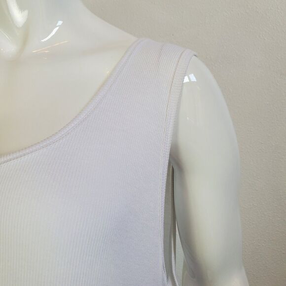 NWT LuLaRoe Plus Size White Tank Top - Picture 4 of 6
